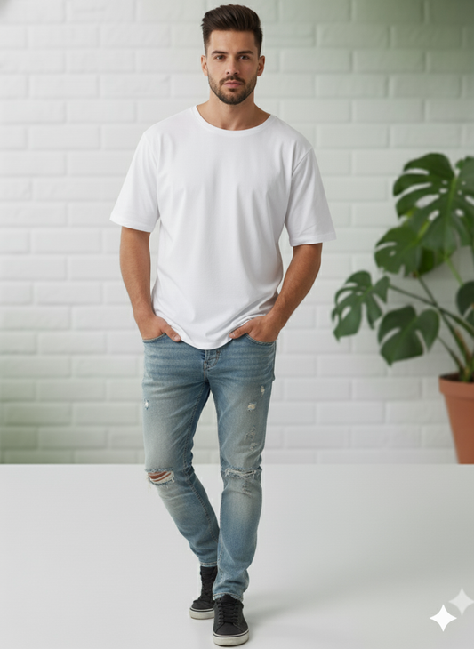 Men’s Oversized White T-Shirt – Minimal, Modern & Effortlessly Cool